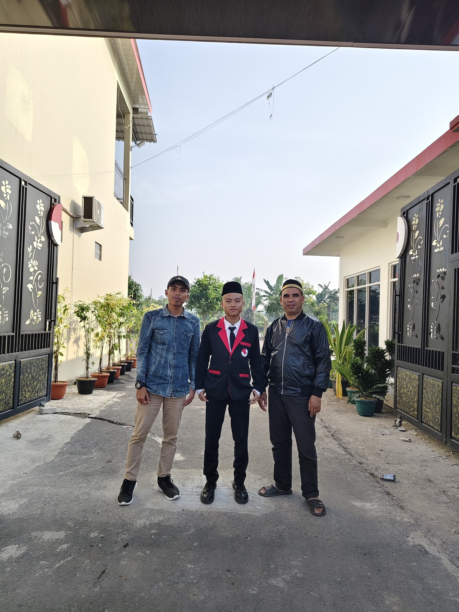 Kegiatan latihan fisik pagi peserta LPK Yoshi Sakatana Mandiri